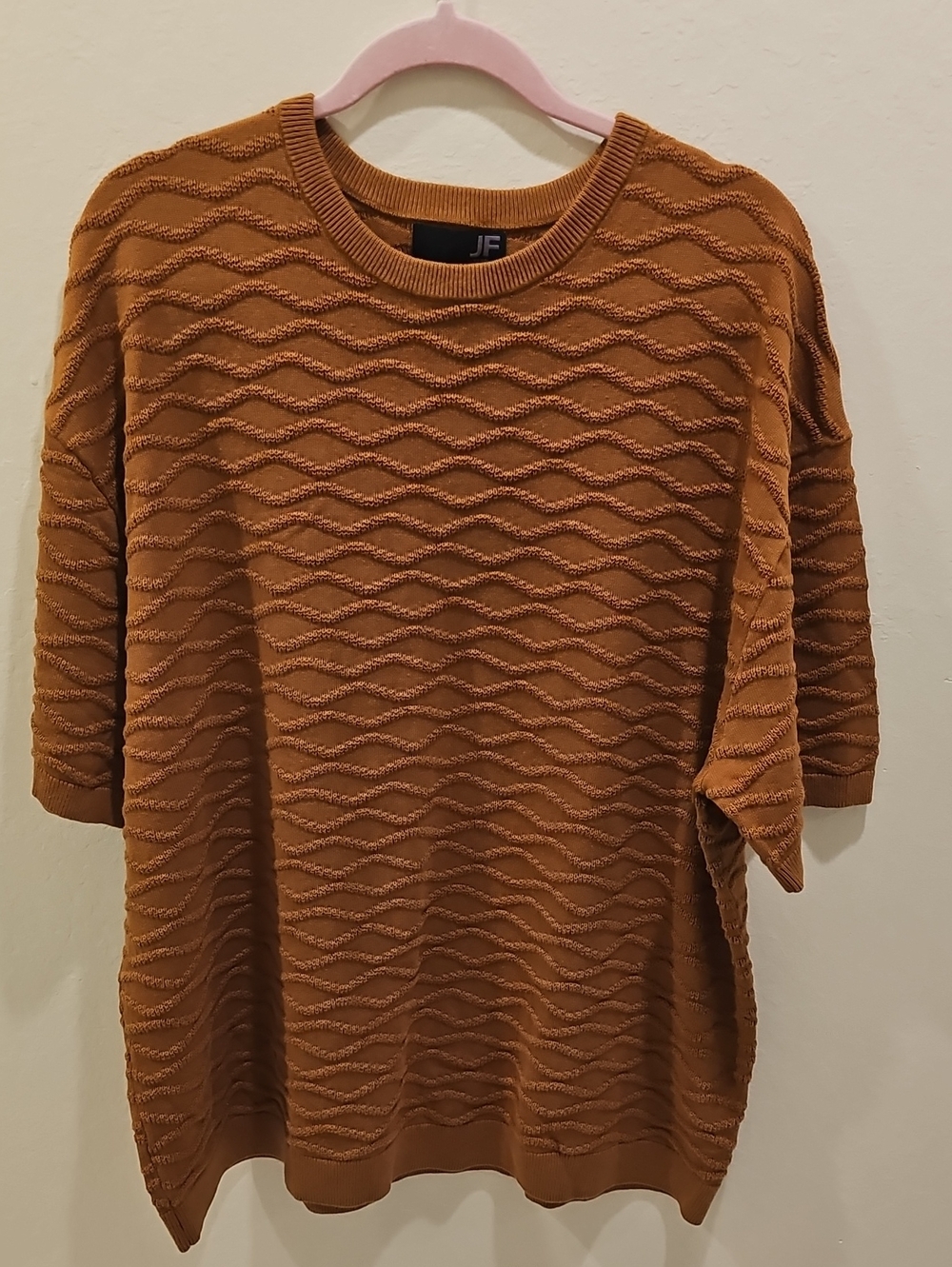 Men's Rust Textured Short-Sleeve Sweater